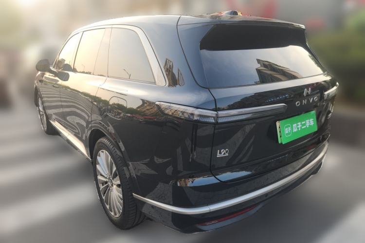 Used ONVO Luxeed L90 2025 Model—Max Six-Seater Version Rear Left 45 Deg