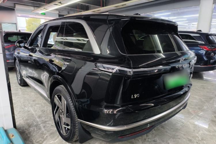 Used ONVO Luxeed L90 2025 Model—Max Six-Seater Version Rear Left 45 Deg