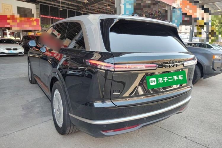 Used ONVO Luxeed L90 2025 Model—Max Six-Seater Version Rear Left 45 Deg