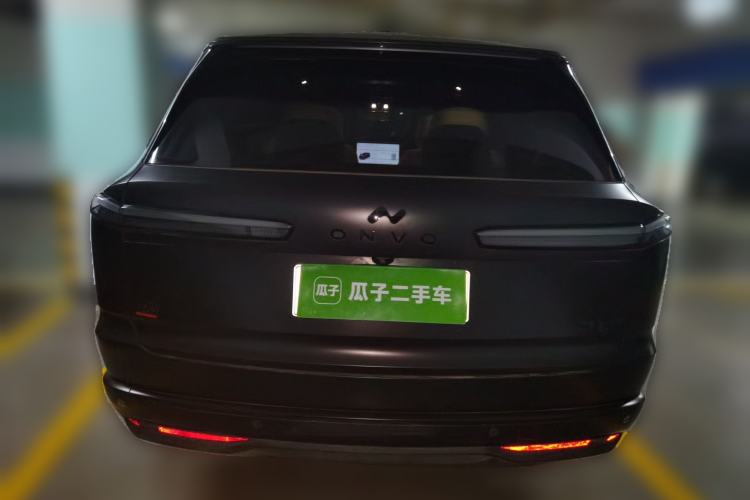 Used ONVO Luxeed L90 2025 Model—Black Knight Special Edition—Six-Seater Rear
