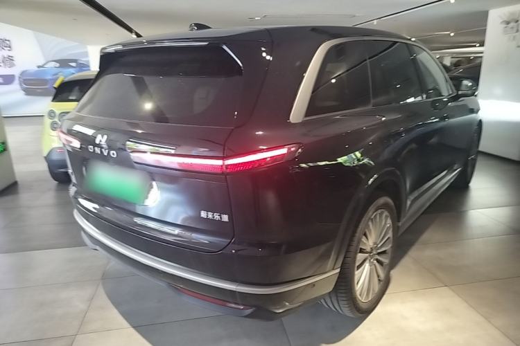 Used ONVO Luxeed L90 2025 Model—Max Six-Seater Version Rear Right 45 Deg