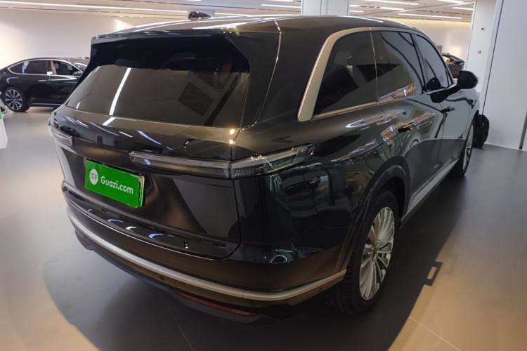 Used ONVO Luxeed L90 2025 Model—Max Six-Seater Version Rear Right 45 Deg