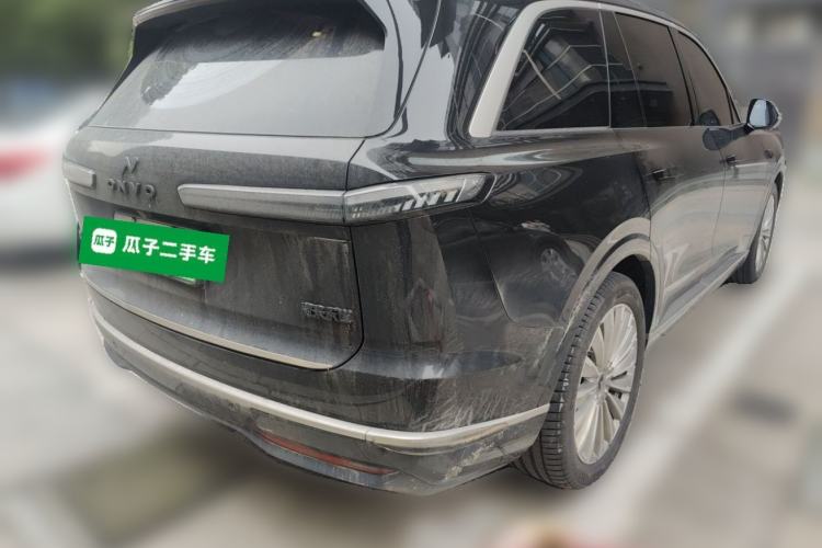 Used ONVO Luxeed L90 2025 Model—Max Six-Seater Version Rear Right 45 Deg