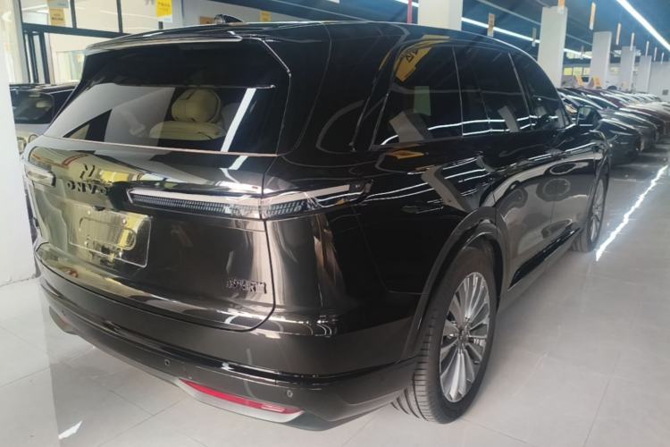 Used ONVO Luxeed L90 2025 Model—Max Six-Seater Version Rear Right 45 Deg