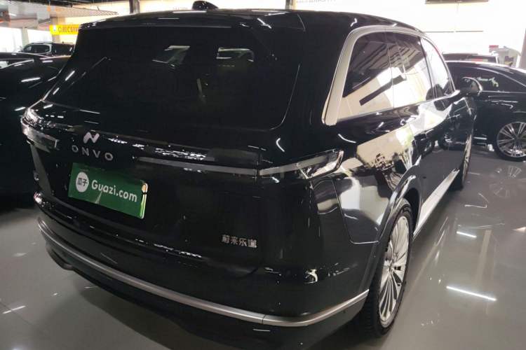 Used ONVO Luxeed L90 2025 Model—Max Six-Seater Version Rear Right 45 Deg