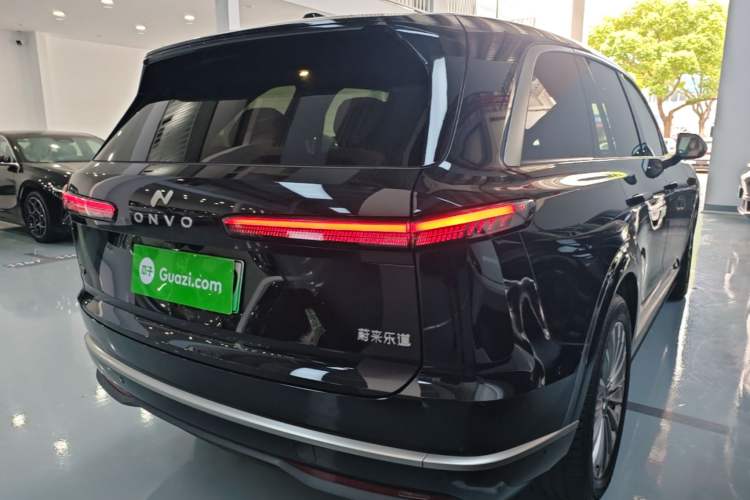 Used ONVO Luxeed L90 2025 Model—Max Six-Seater Version Rear Right 45 Deg