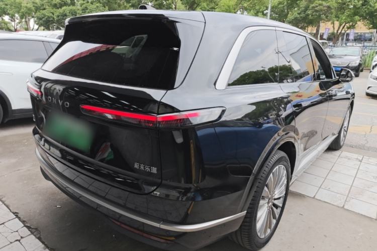 Used ONVO Luxeed L90 2025 Model—Max Six-Seater Version Rear Right 45 Deg