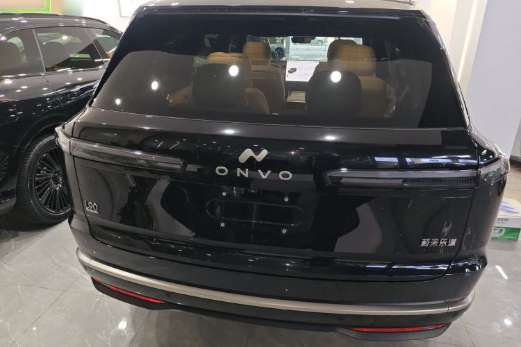 Used ONVO Luxeed L90 2025 Model—Max Six-Seater Version Rear