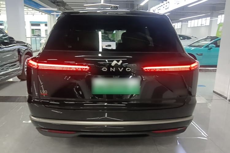 Used ONVO Luxeed L90 2025 Model—Ultra Six-Seater Version Rear