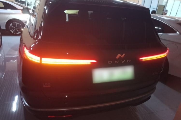 Used ONVO Luxeed L90 2025 Model—Ultra Six-Seater Version Rear