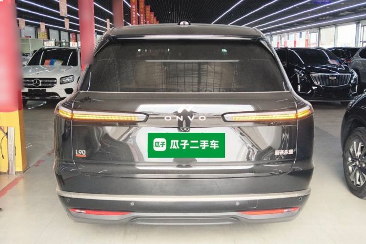 Used ONVO Luxeed L90 2025 Model—Ultra Six-Seater Version Rear