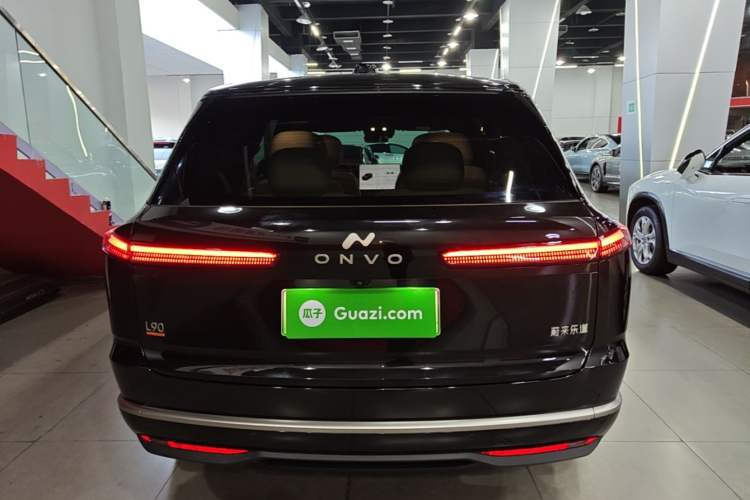 Used ONVO Luxeed L90 2025 Model—Ultra Six-Seater Version Rear