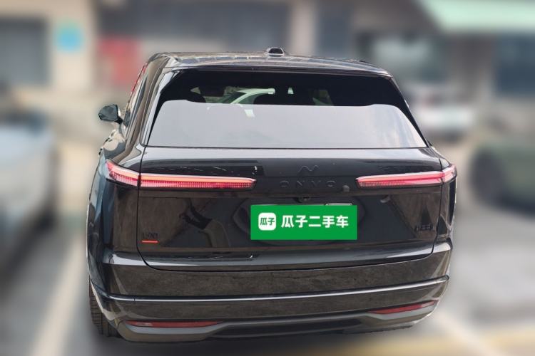 Used ONVO Luxeed L90 2025 Model—Black Knight Special Edition—Six-Seater Rear