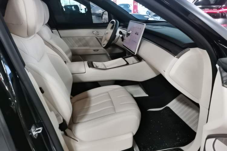 Used ONVO Luxeed L90 2025 Model Ultra Six-Seater 60-degree Battery Edition Right Front Seat