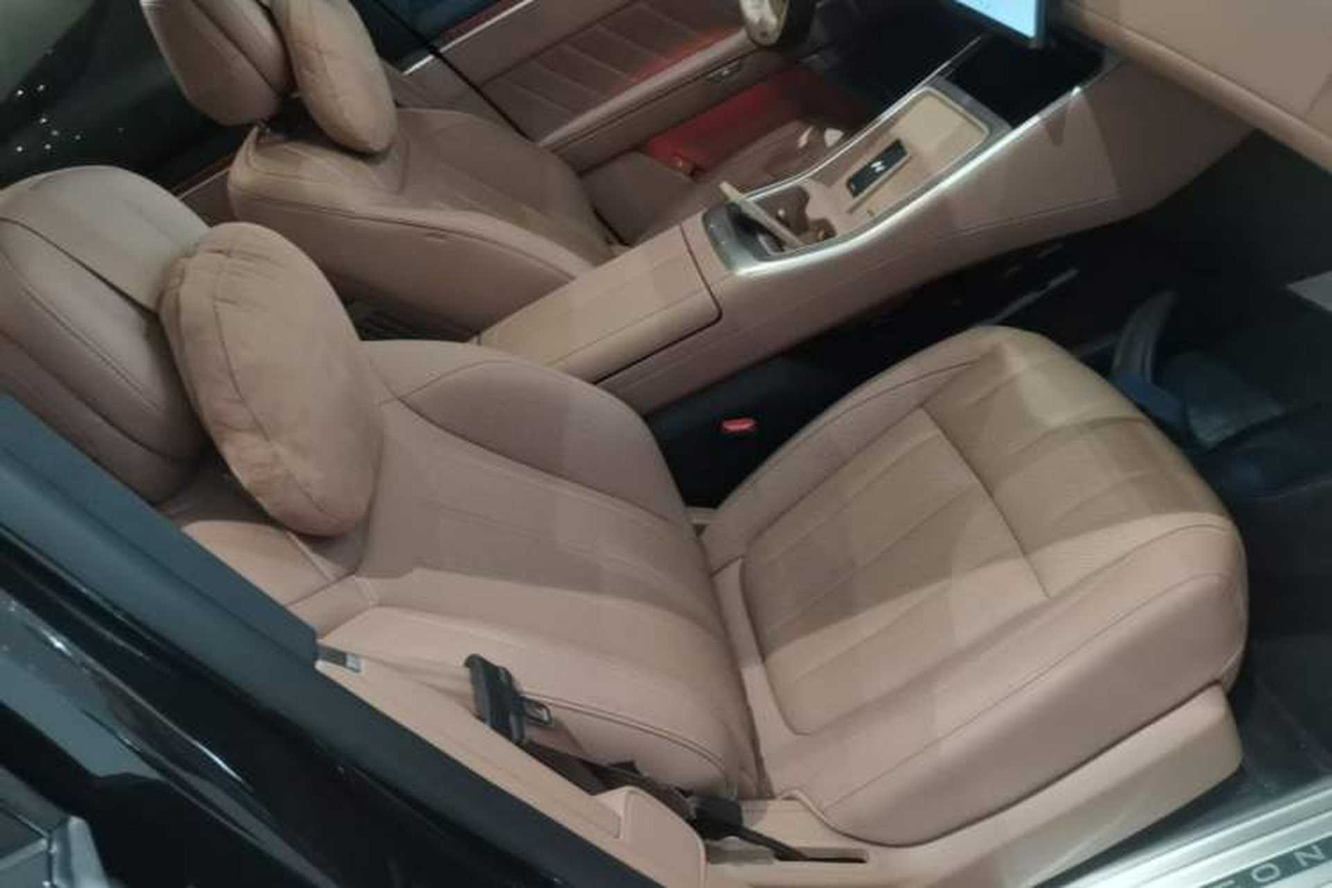 Used ONVO Luxeed L90 2025 Model—Max Six-Seater Version Right Front Seat