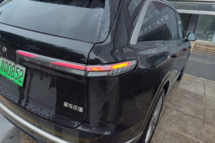 Used ONVO Luxeed L90 2025 Model—Ultra Six-Seater Version Right Rear Taillight