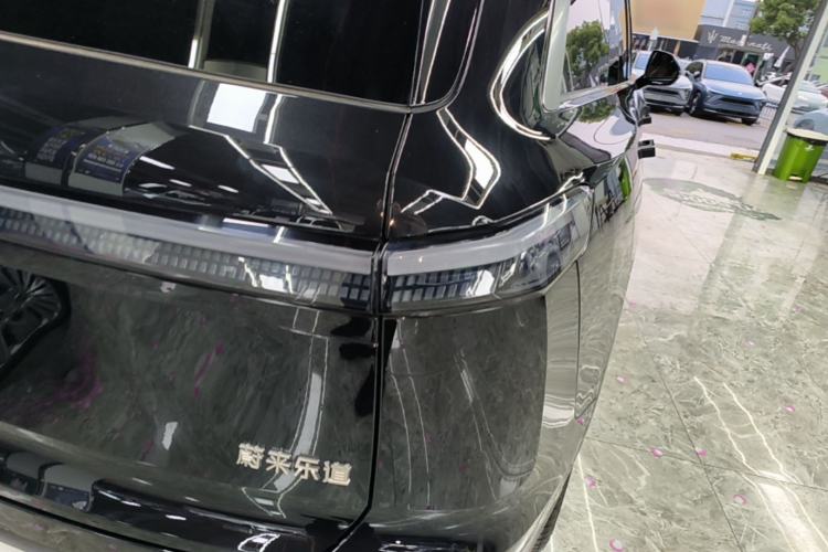 Used ONVO Luxeed L90 2025 Model—Max Six-Seater Version Right Rear Taillight