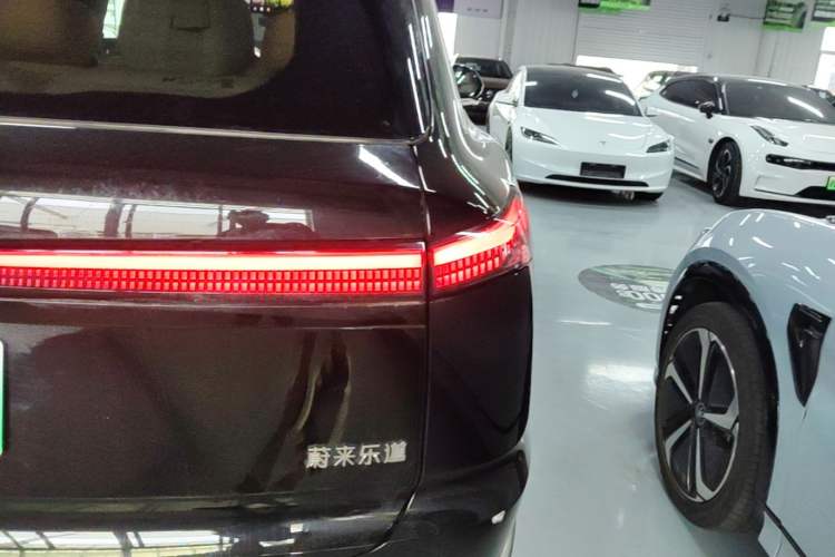 Used ONVO Luxeed L90 2025 Model—Max Six-Seater Version Right Rear Taillight