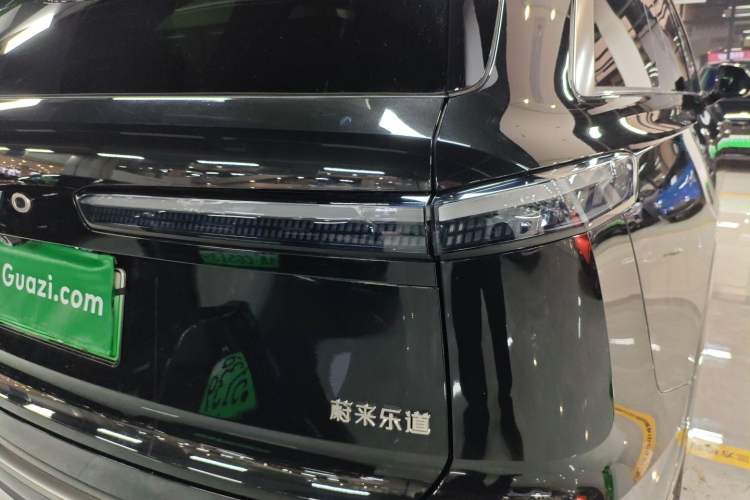 Used ONVO Luxeed L90 2025 Model—Ultra Six-Seater Version Right Rear Taillight