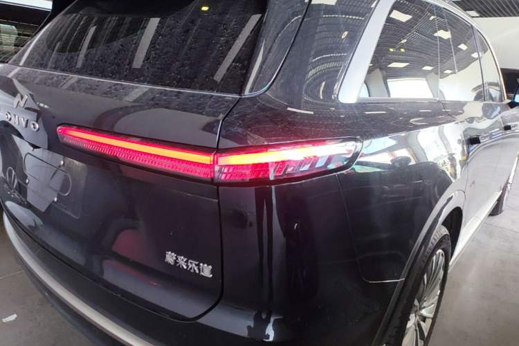 Used ONVO Luxeed L90 2025 Model—Ultra Six-Seater Version Right Rear Taillight