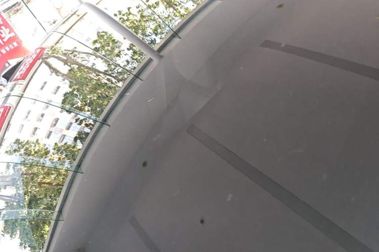 Used ONVO Luxeed L90 2025 Model—Ultra Six-Seater Version Roof
