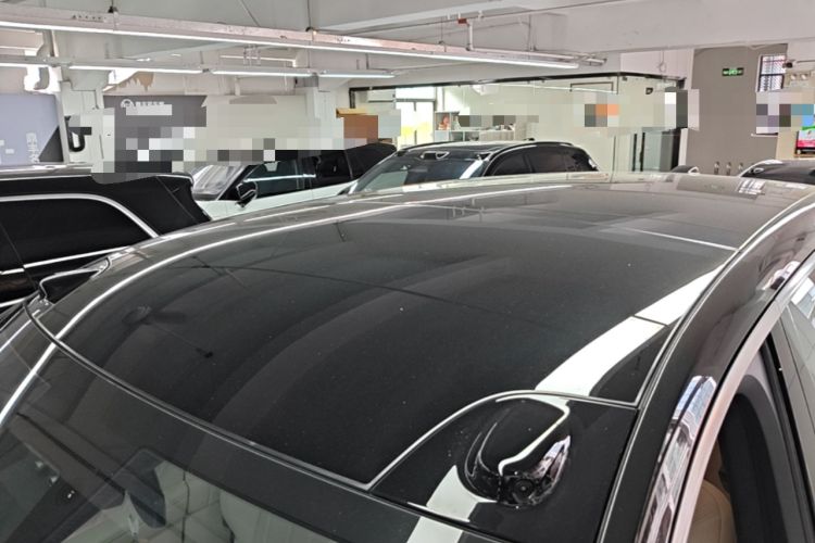 Used ONVO Luxeed L90 2025 Model—Ultra Six-Seater Version Roof