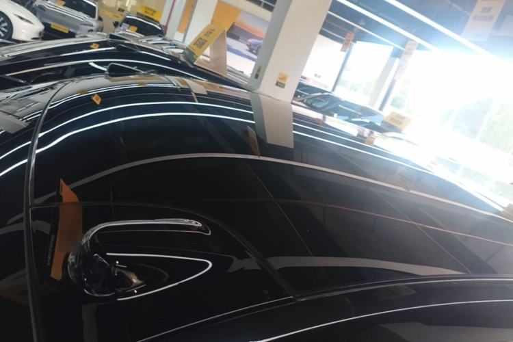 Used ONVO Luxeed L90 2025 Model—Max Six-Seater Version Roof