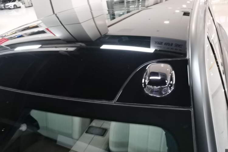 Used ONVO Luxeed L90 2025 Model Ultra Six-Seater 60-degree Battery Edition Roof