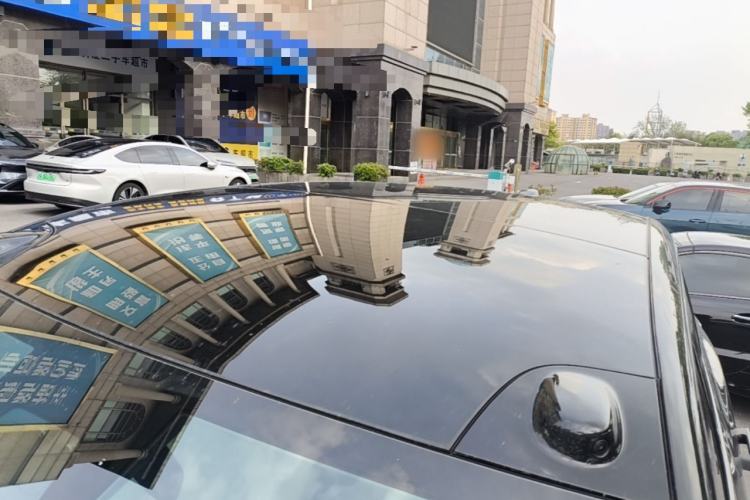 Used ONVO Luxeed L90 2025 Model—Max Six-Seater Version Roof