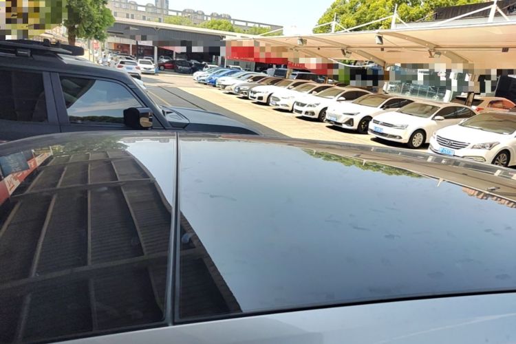 Used ONVO Luxeed L90 2025 Model—Max Six-Seater Version Roof