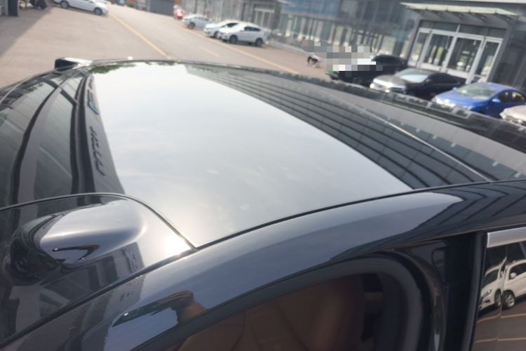 Used ONVO Luxeed L90 2025 Model—Max Six-Seater Version Roof