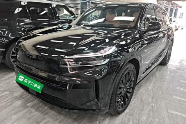 Used ONVO Luxeed L90 2025 Model—Black Knight Special Edition—Six-Seater