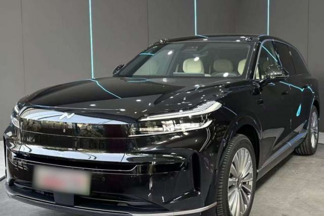 Used ONVO Luxeed L90 2025 Model—Ultra Six-Seater Version