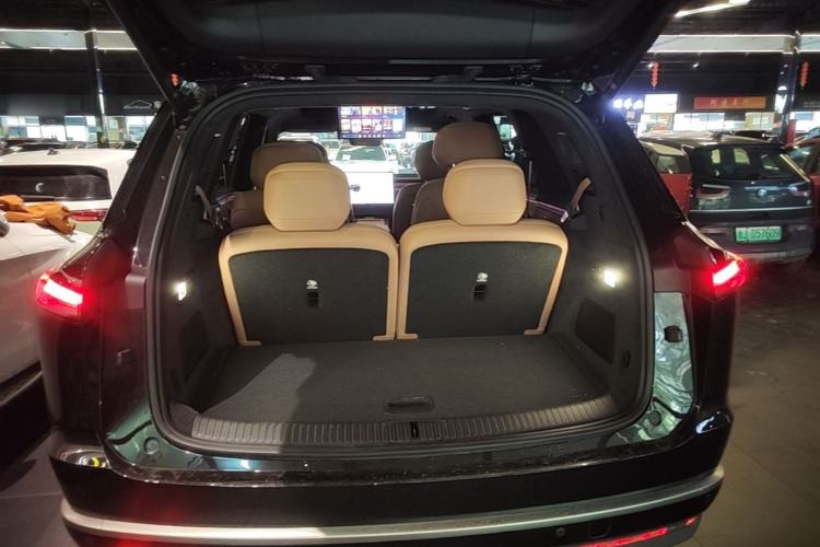 Used ONVO Luxeed L90 2025 Model—Max Six-Seater Version Trunk