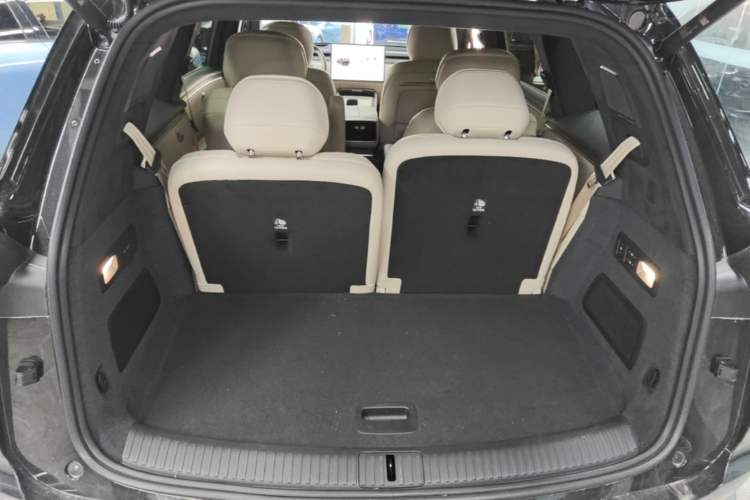 Used ONVO Luxeed L90 2025 Model Ultra Six-Seater 60-degree Battery Edition Trunk