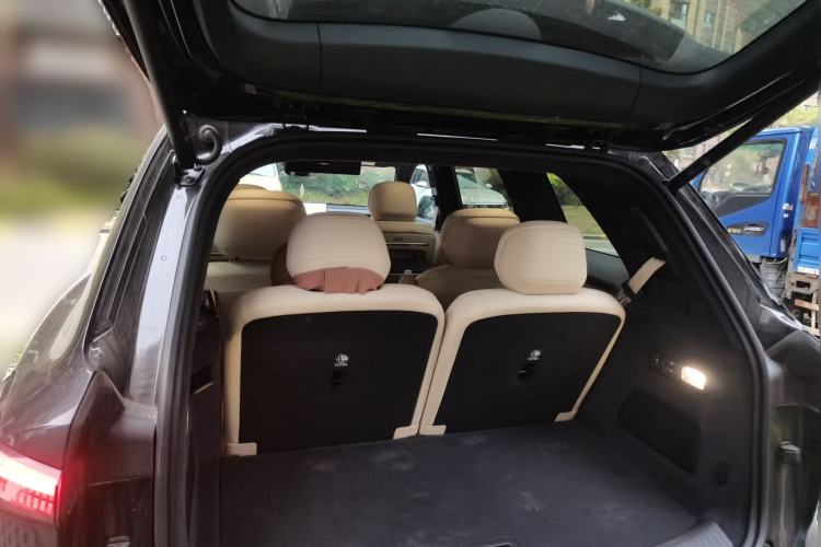Used ONVO Luxeed L90 2025 Model—Max Six-Seater Version Trunk