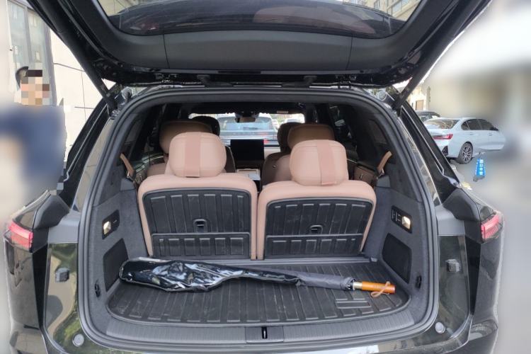 Used ONVO Luxeed L90 2025 Model—Max Six-Seater Version Trunk