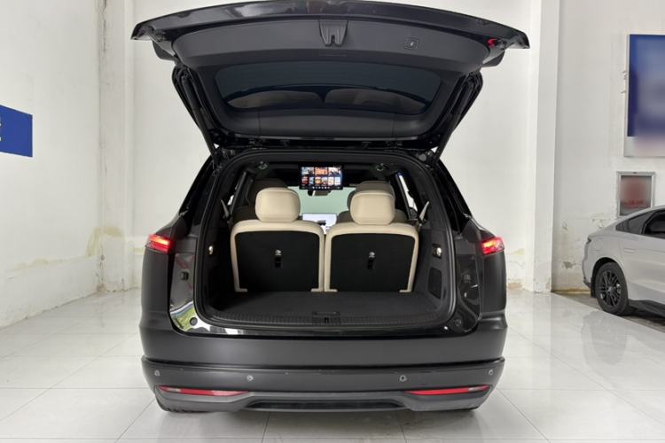 Used ONVO Luxeed L90 2025 Model—Black Knight Special Edition—Six-Seater Trunk