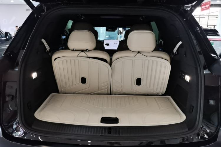 Used ONVO Luxeed L90 2025 Model Ultra Six-Seater 60-degree Battery Edition Trunk
