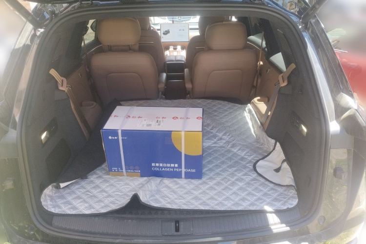 Used ONVO Luxeed L90 2025 Model—Ultra Six-Seater Version Trunk