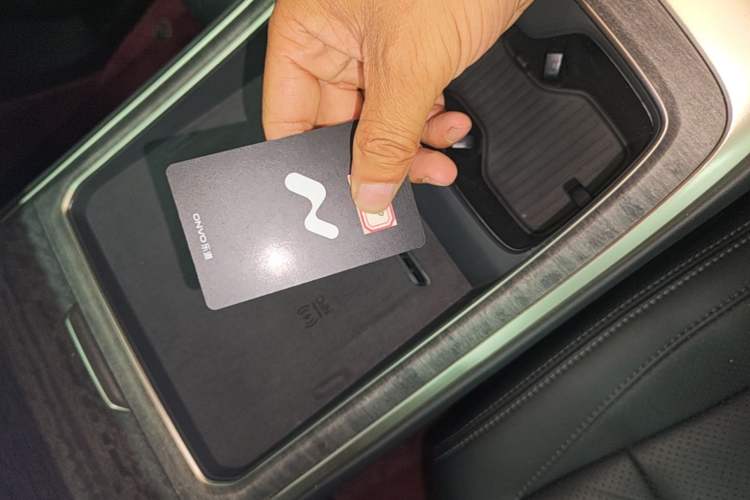 Used ONVO Luxeed L90 2025 Model—Max Six-Seater Version Vehicle Key
