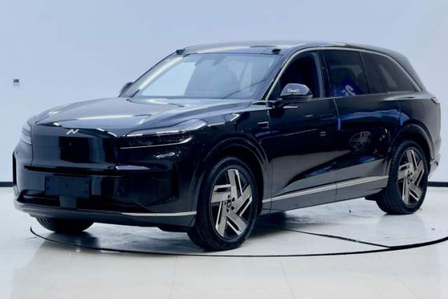 Used ONVO Luxeed L90 2025 Model—Max Six-Seater Version
