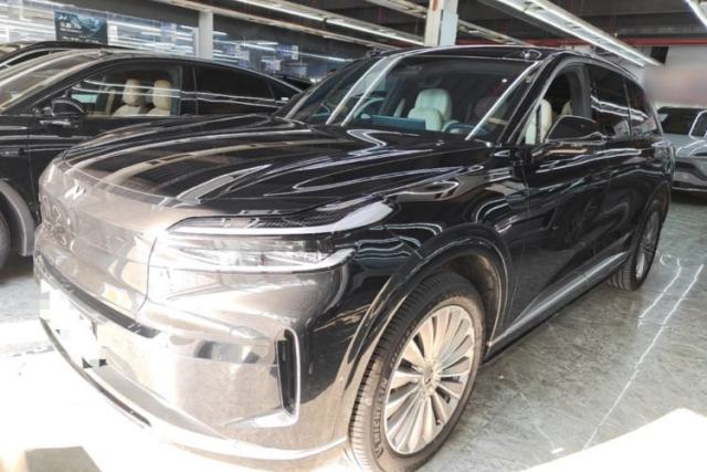 Used ONVO Luxeed L90 2025 Model—Max Six-Seater Version