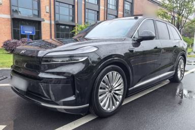 Used ONVO Luxeed L90 2025 Model—Ultra Six-Seater Version
