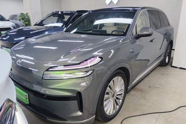 ONVO Luxeed L90 2025 Model—Max Six-Seater Version usata