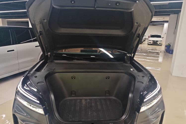 Used ONVO Luxeed L90 2025 Model—Max Six-Seater Version Engine Bay