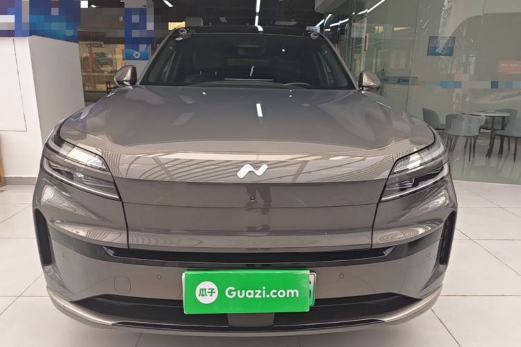 Used ONVO Luxeed L90 2025 Model—Ultra Six-Seater Version Front
