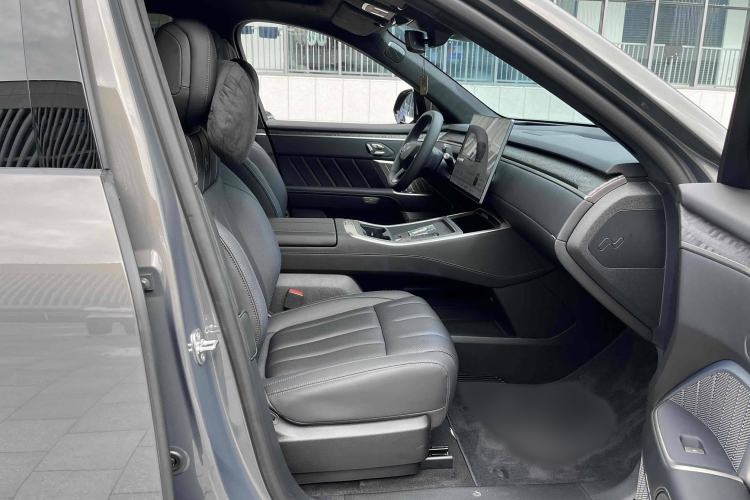 Used ONVO Luxeed L90 2025 Model—Ultra Six-Seater Version Interior 13