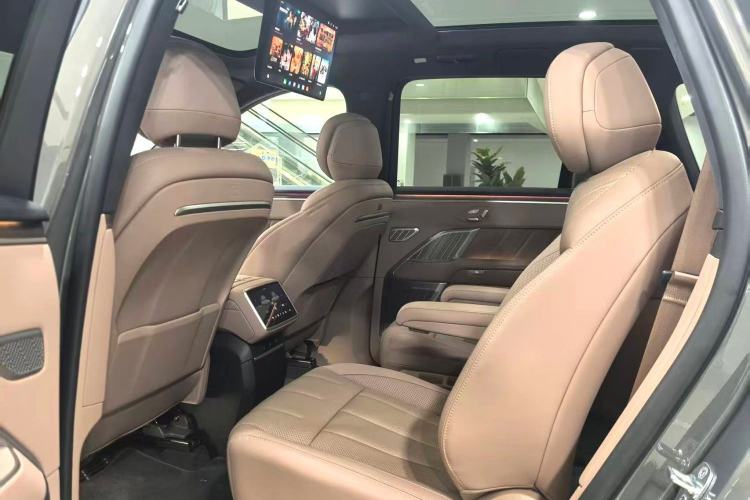 Used ONVO Luxeed L90 2025 Model—Max Six-Seater Version Interior 2