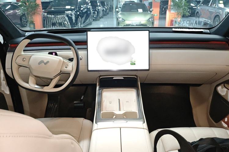 Used ONVO Luxeed L90 2025 Model—Ultra Six-Seater Version Interior 2